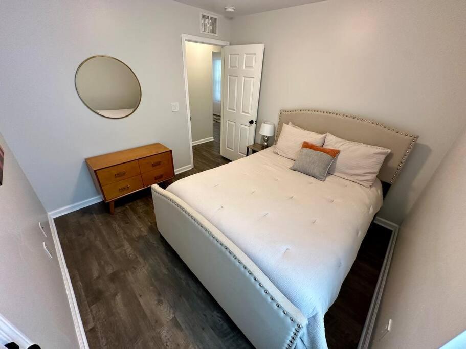 Cozy And Luxury Home 罗利 外观 照片